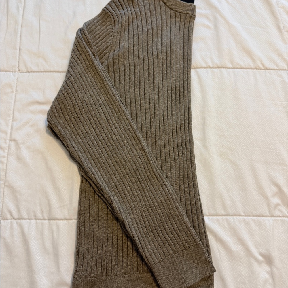Abercrombie & Fitch Men's Ribbed Crewneck Sweater - Taupe - Picture 2 of 3